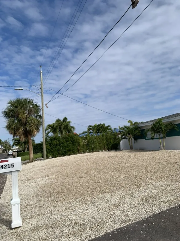 Affordable lawn care service in St. Petersburg, FL - Quality Cuts & Landscaping