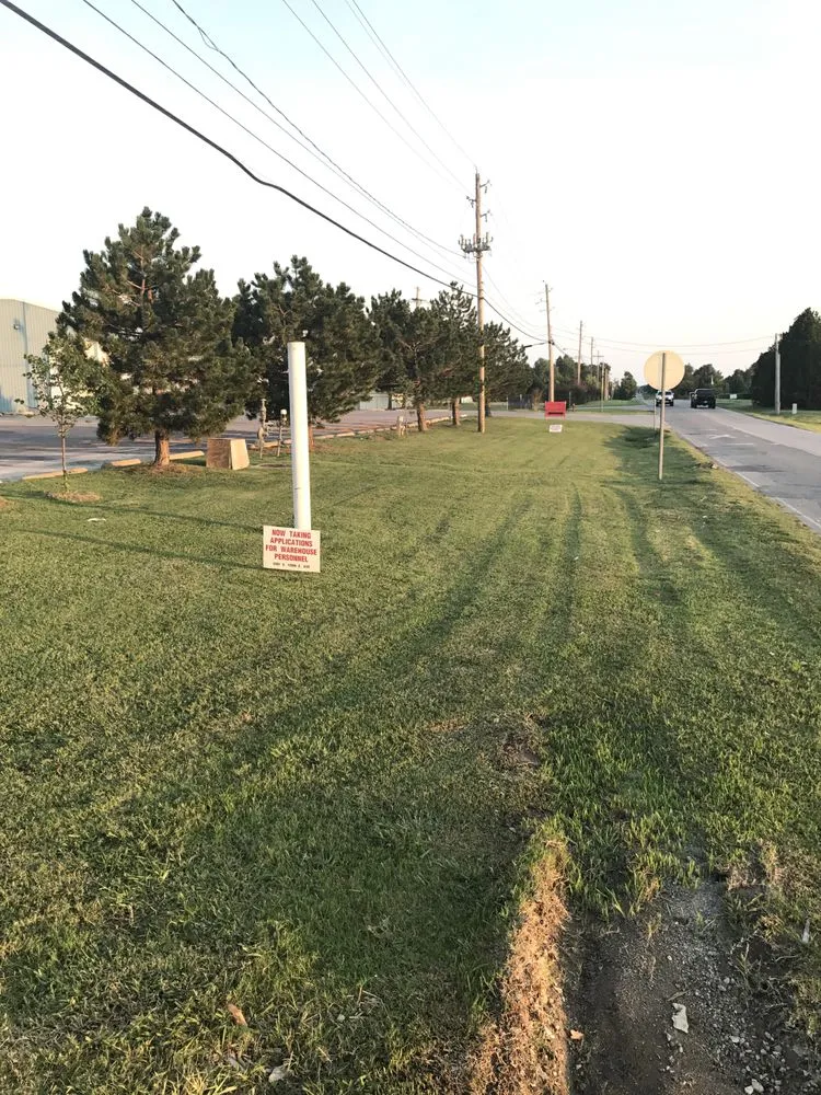 Local garden landscaping in Tulsa, OK by Quality Cuts Lawn Care