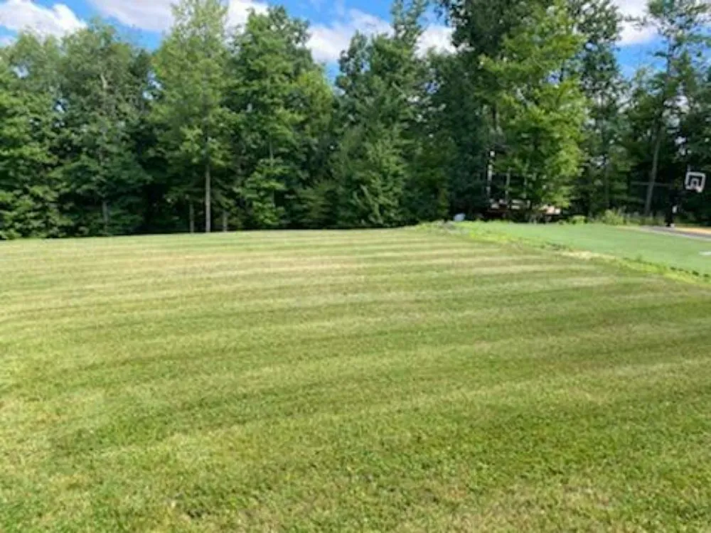 Professional landscape design in New Kensington, PA by Quality Cuts Lawncare And Landscaping