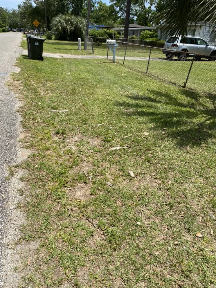 Expert residential landscaping in Pensacola, FL by Quality Cuts