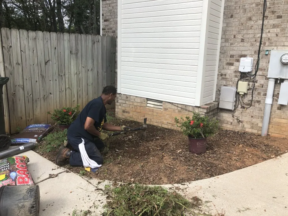 Reliable yard maintenance in Scottsboro, AL by Quality Cutters