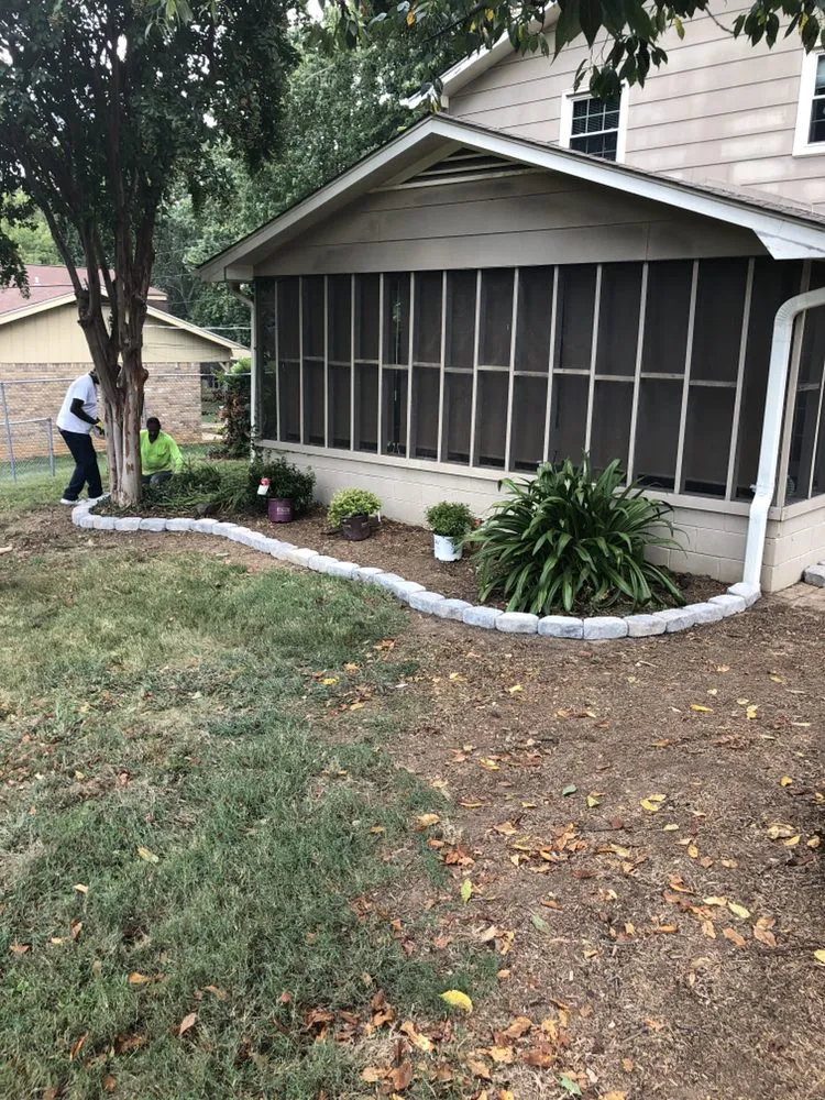 Affordable lawn care service experts serving Scottsboro, AL - Quality Cutters