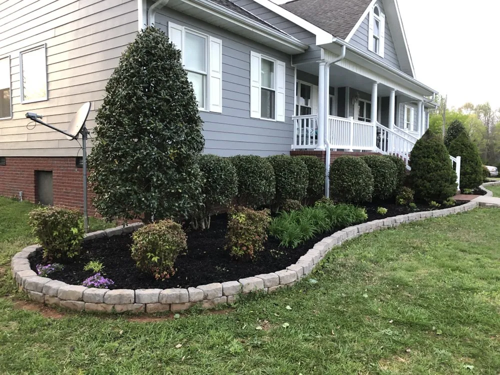 Custom yard maintenance for homes in Scottsboro, AL by Quality Cutters