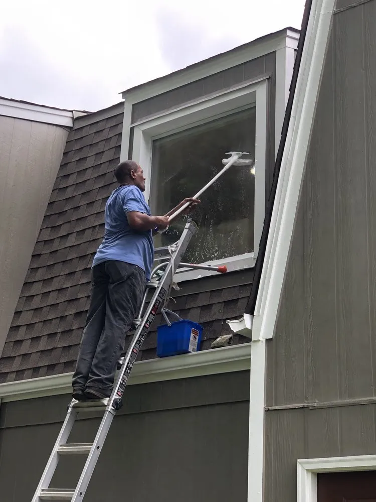 Professional yard cleanup service in Scottsboro, AL - Quality Cutters