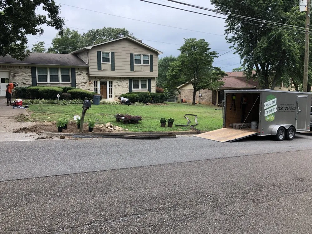 Affordable yard maintenance in Scottsboro, AL by Quality Cutters