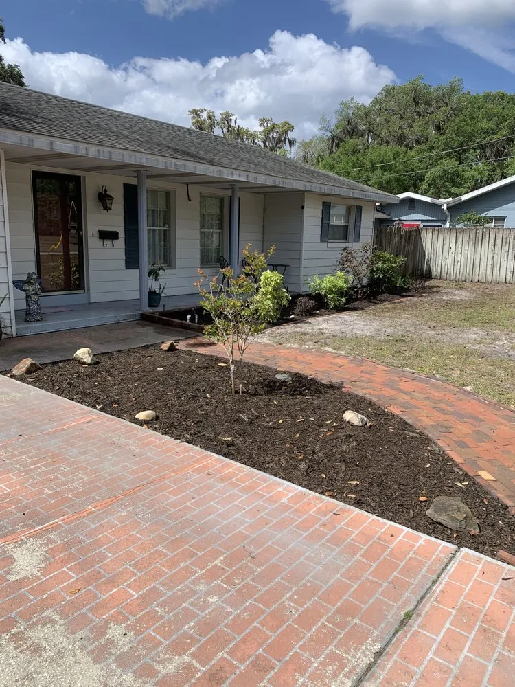 Trusted landscaping services in Grand Island, FL - Quality Cutz Lawn Service