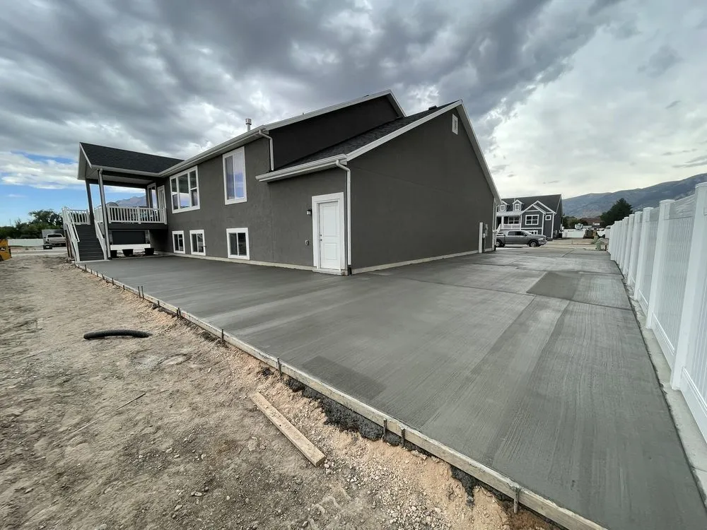 Expert lawn care service with custom design across Clinton, UT - Quality first Lawn Care & Maintenance