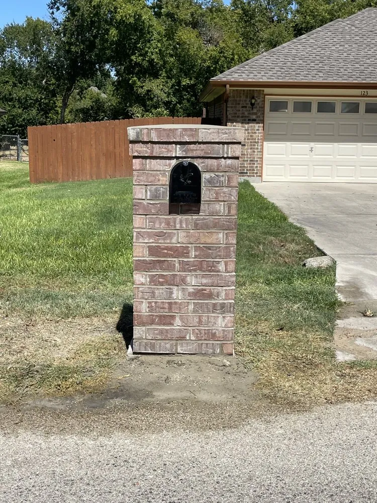 Custom yard cleanup service in Seguin, TX by Quality First Masonry