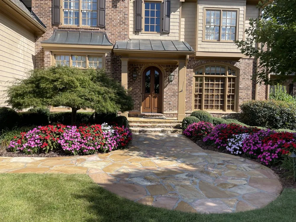 Professional yard cleanup service in Jonesboro, GA - Quality Gardens