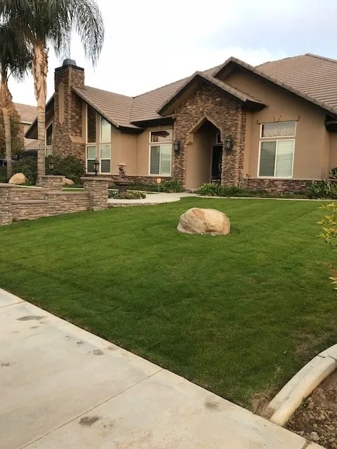 Local residential landscaping in Bakersfield, CA - Quality Garderning & Landscape Service