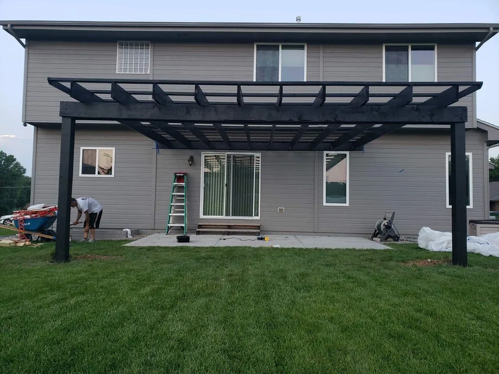 Custom lawn care service experts serving Omaha, NE - Quality Hardscapes of Omaha