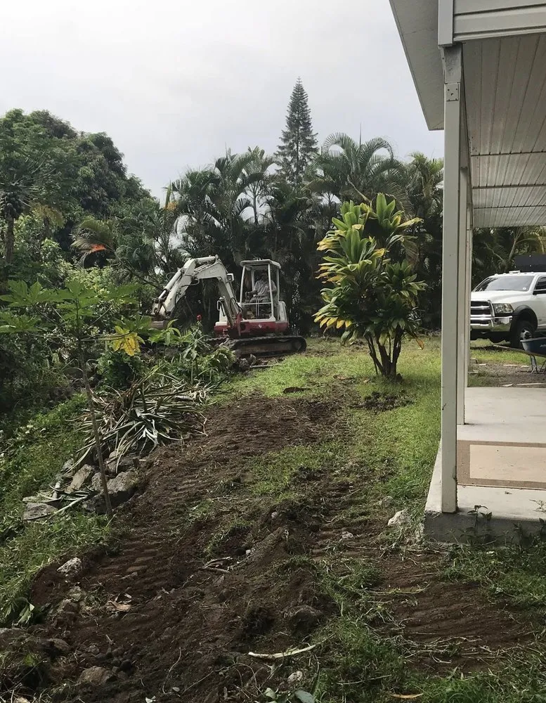 Top-rated garden landscaping in Kalaoa, HI by Quality Hawaiian Landscape