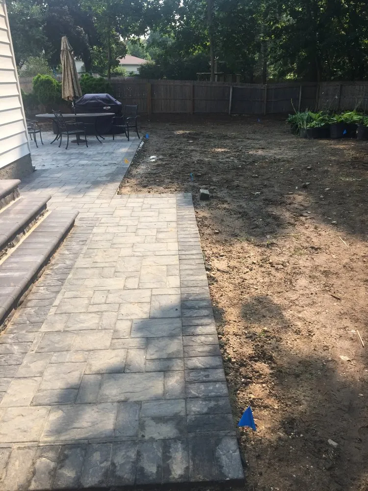 Affordable yard cleanup service in Huntington, NY by Quality Island Landscaping