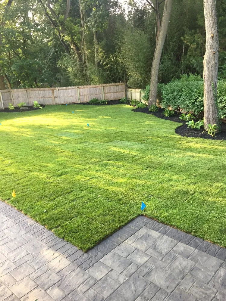 Local lawn mowing service experts serving Huntington, NY - Quality Island Landscaping
