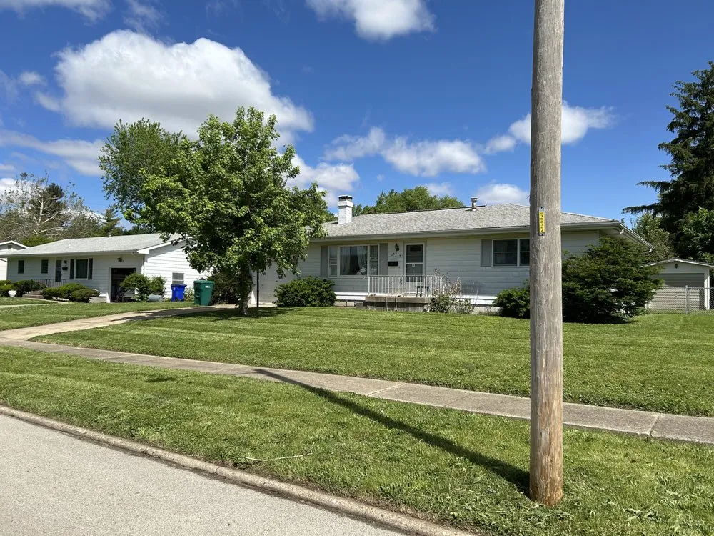 Affordable outdoor landscaping in Decatur, IL by Quality Land Management