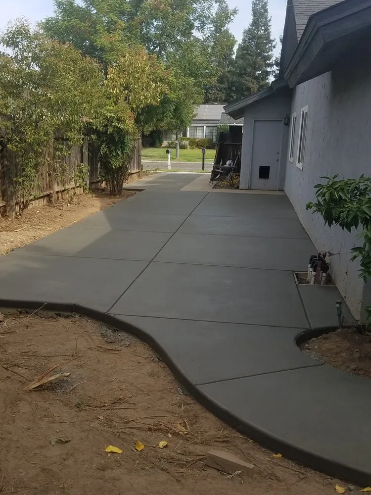 Reliable yard maintenance experts serving Clovis, CA - Quality Landscape & Maintenance