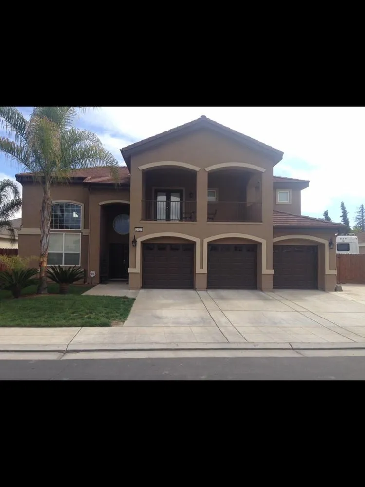 Trusted garden landscaping for residential properties in Clovis, CA by Quality Landscape & Maintenance