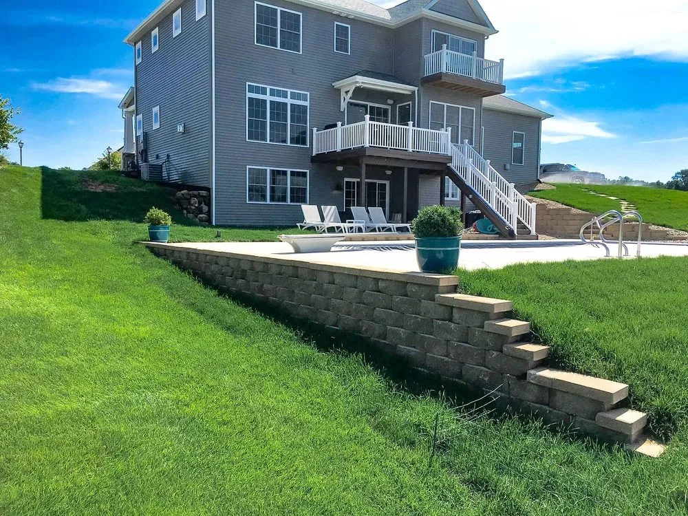 Top-rated yard cleanup service for homes in New Carlisle, IN by Quality Landscape and Hardscapes