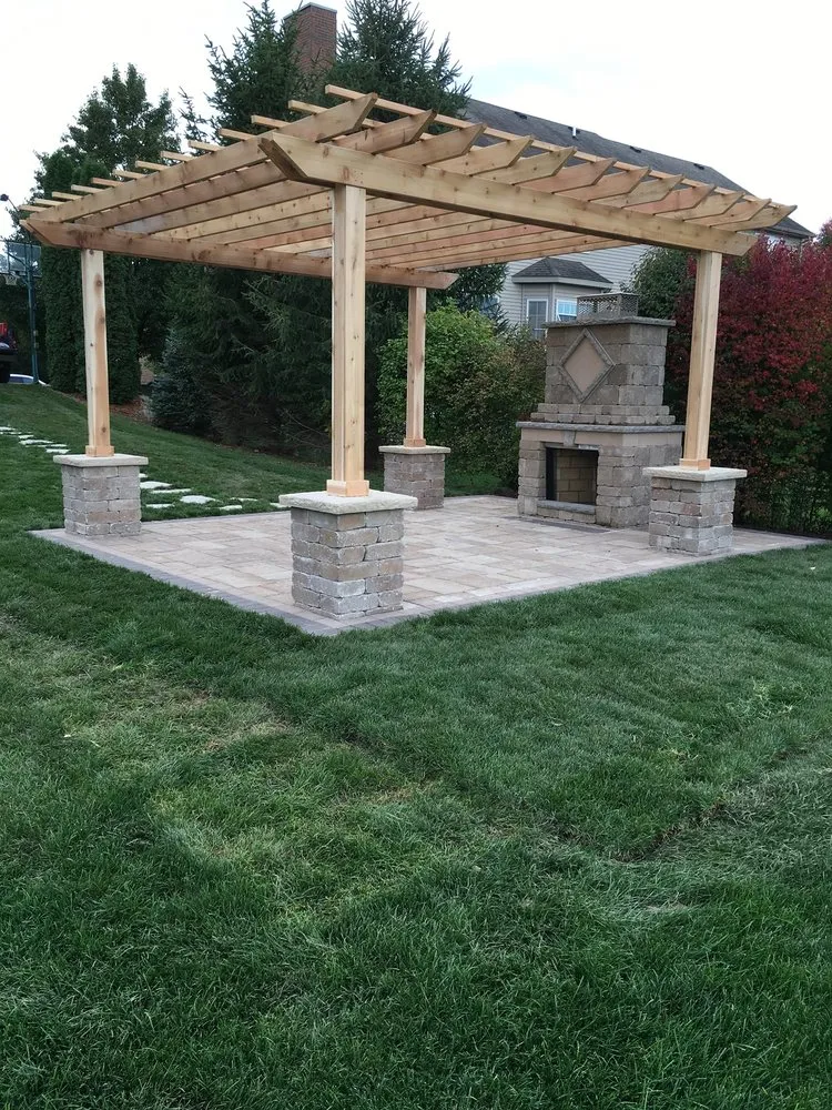 Professional lawn care service experts serving New Carlisle, IN - Quality Landscape and Hardscapes