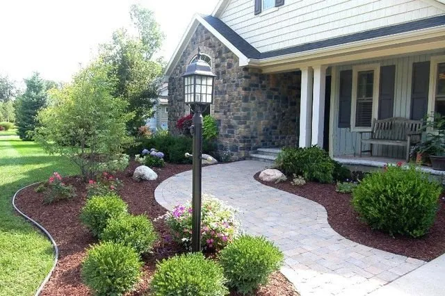 Top-rated garden landscaping experts serving East Lansing, MI - Quality Landscape