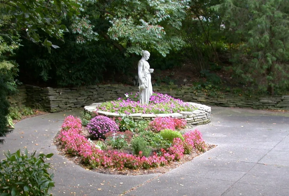 Top-rated yard cleanup service in East Lansing, MI by Quality Landscape