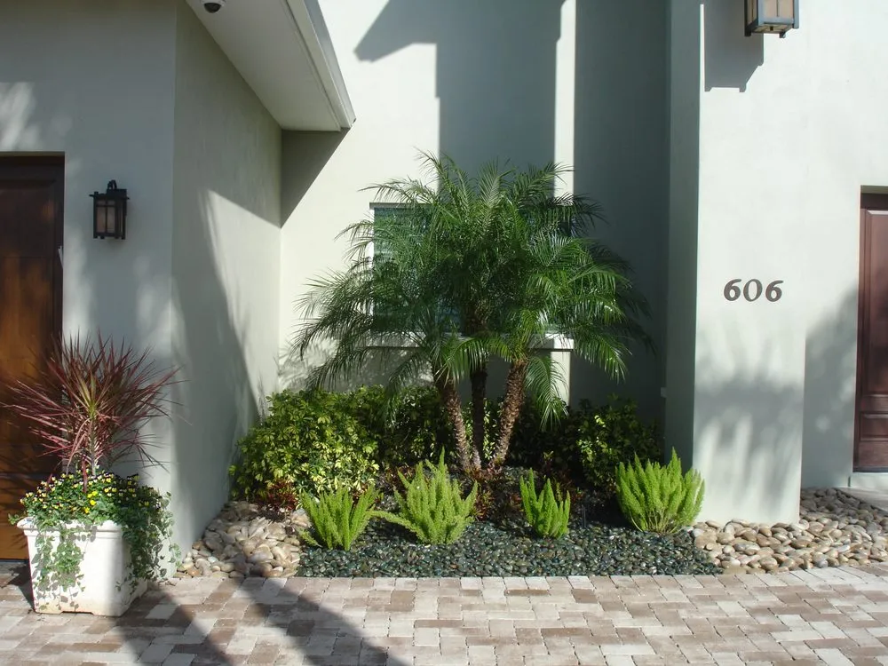 Professional yard cleanup service experts serving Bradenton, FL - Quality Landscape Services