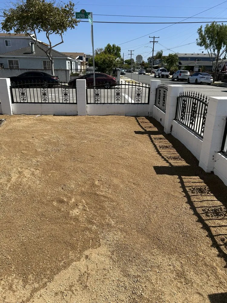 Top-rated yard cleanup service in Lawndale, CA - Quality Landscapes