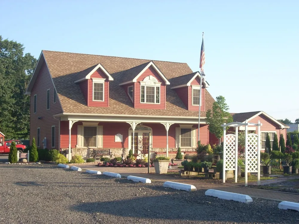 Top-rated residential landscaping experts serving Clementon, NJ - Quality Landscaping