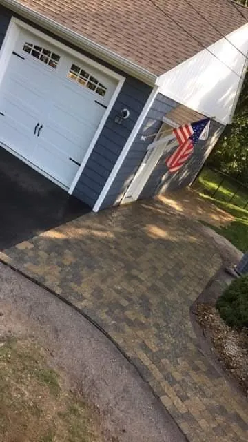 Affordable garden landscaping experts serving Manchester, NH - Quality Landscaping