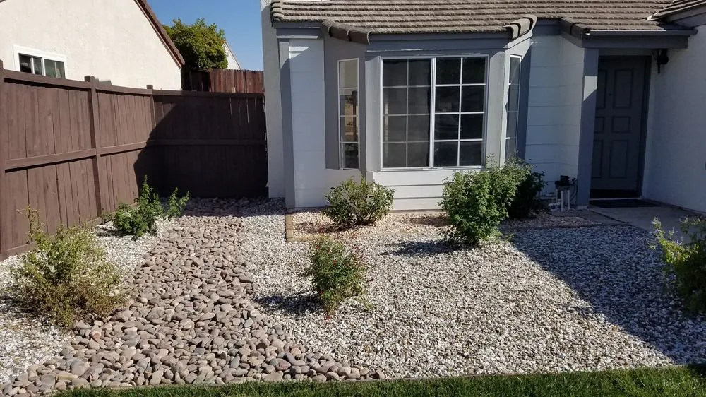 Affordable lawn mowing service experts serving Moreno Valley, CA - Quality Landscaping