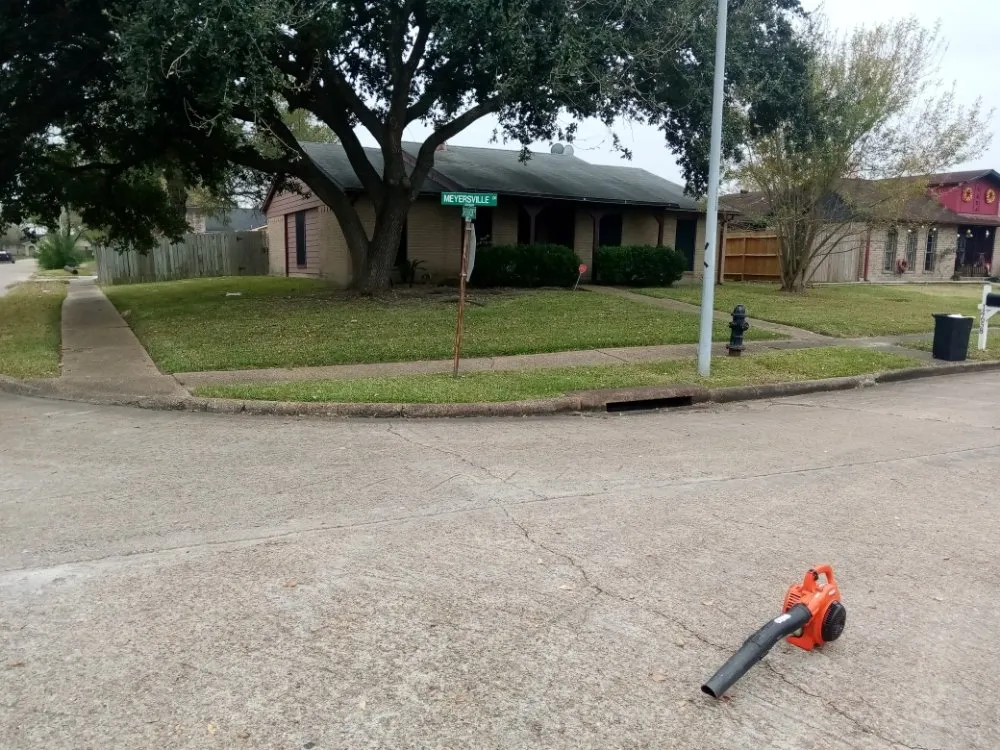 Trusted lawn mowing service experts serving Houston, TX - Quality Lawn and Landscaping Services