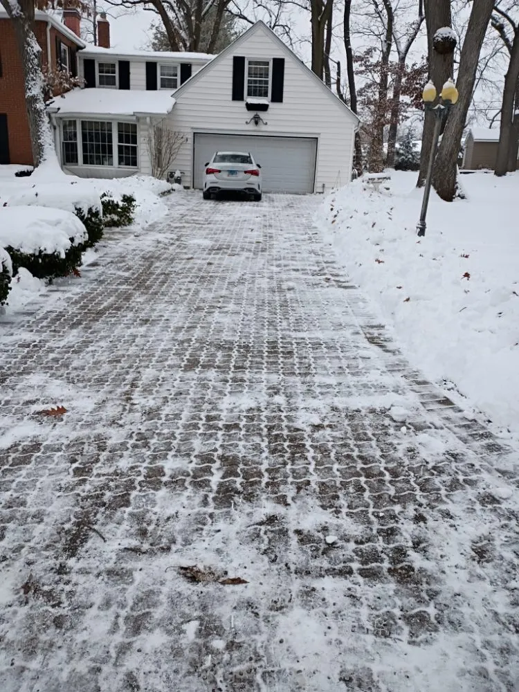 Expert lawn care service experts serving Beloit, WI - Quality Lawn