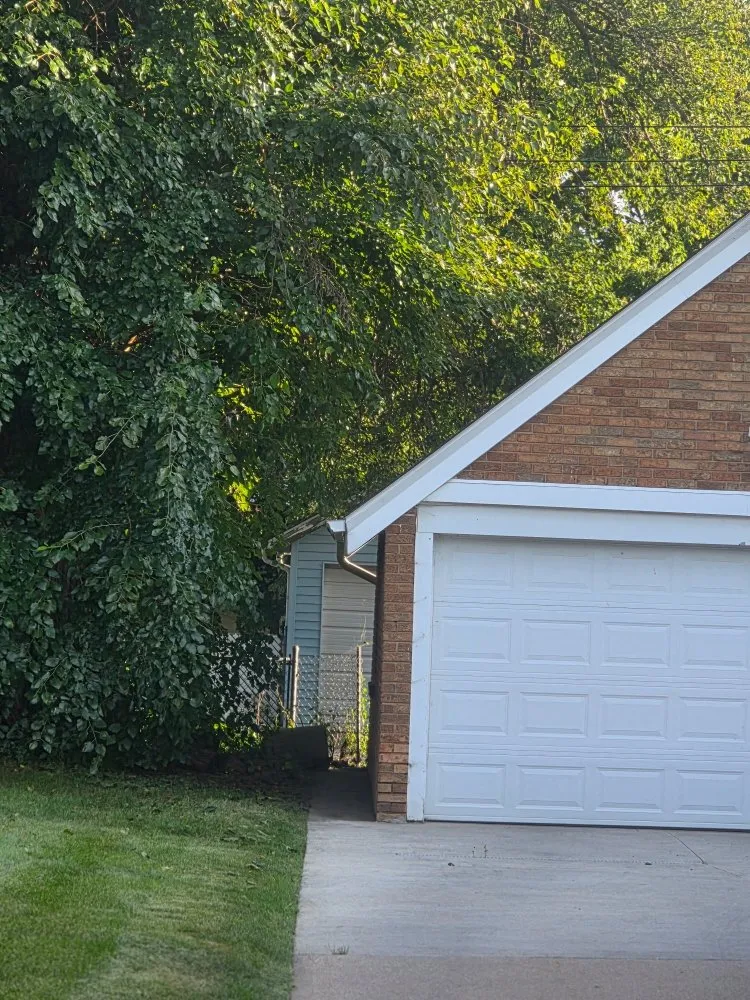 Expert garden landscaping experts serving Beloit, WI - Quality Lawn