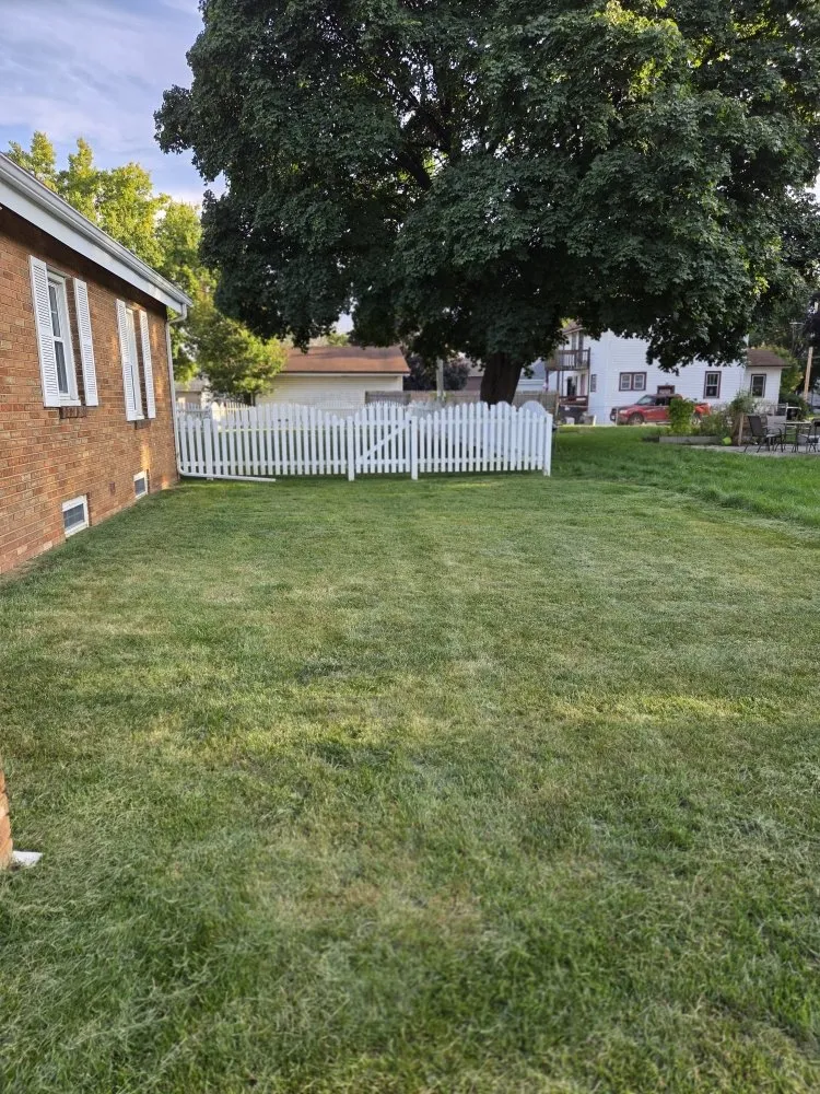 Top-rated landscape installation experts serving Beloit, WI - Quality Lawn