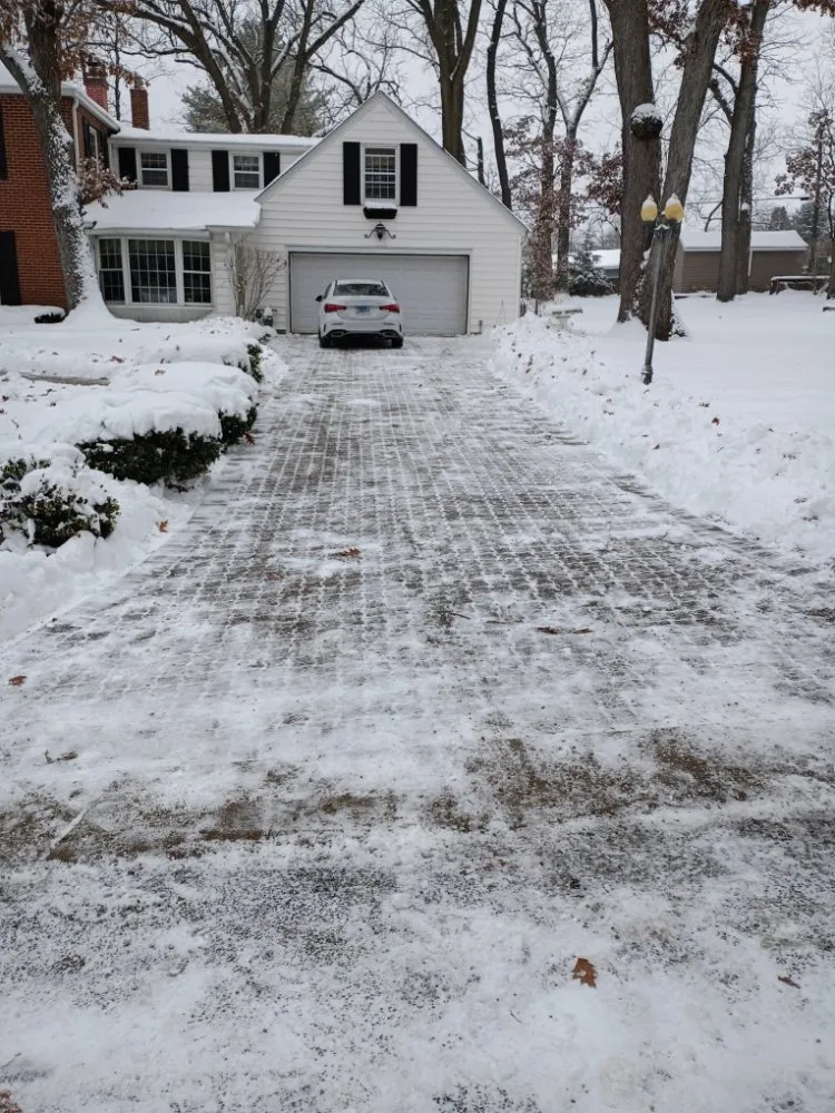 Affordable yard maintenance experts serving Beloit, WI - Quality Lawn