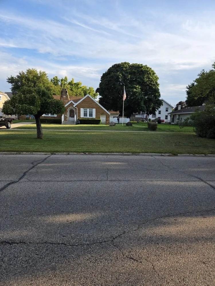 Local lawn mowing service near you in Beloit, WI by Quality Lawn