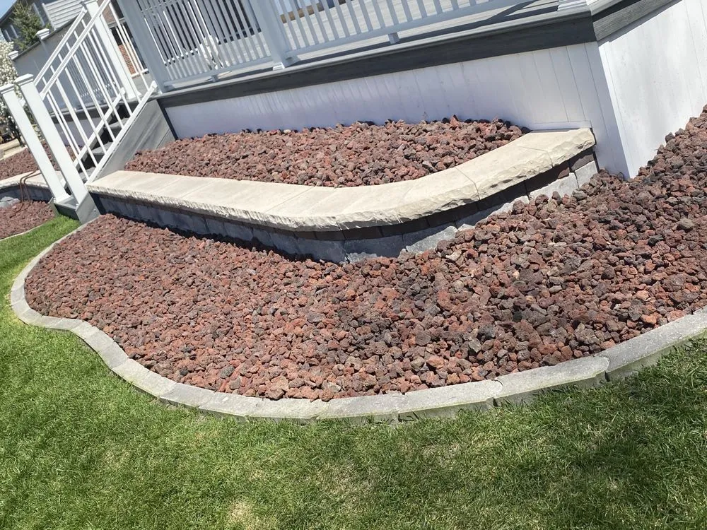 Reliable yard cleanup service for year-round maintenance in Hammond, IN by Quality Lawn Care