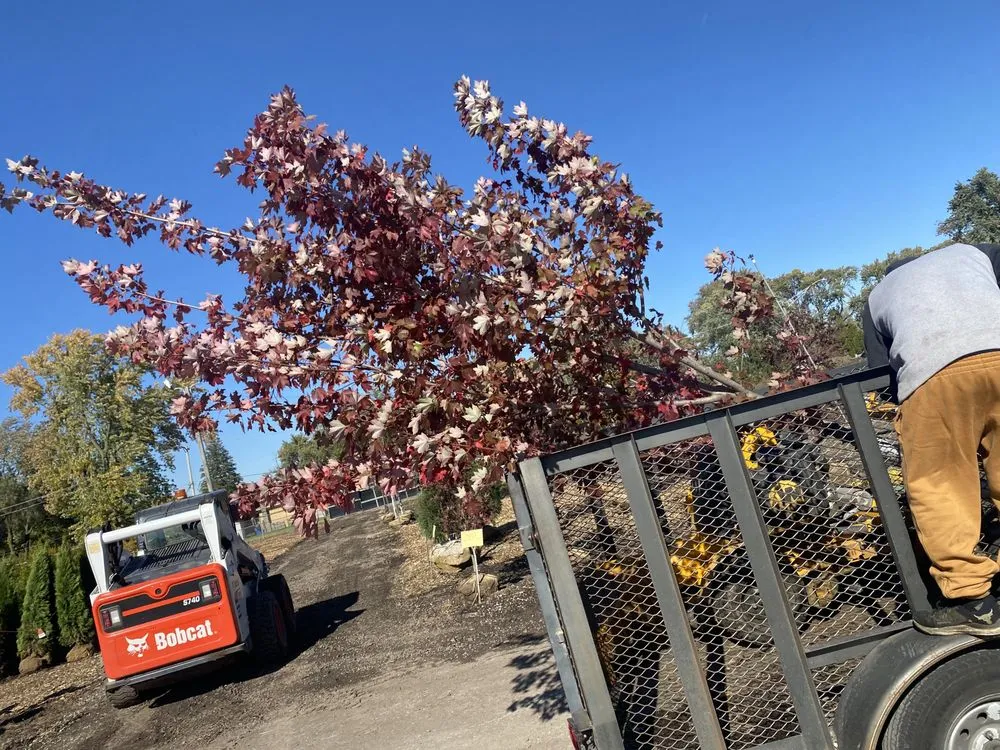 Expert garden landscaping in Hammond, IN by Quality Lawn Care