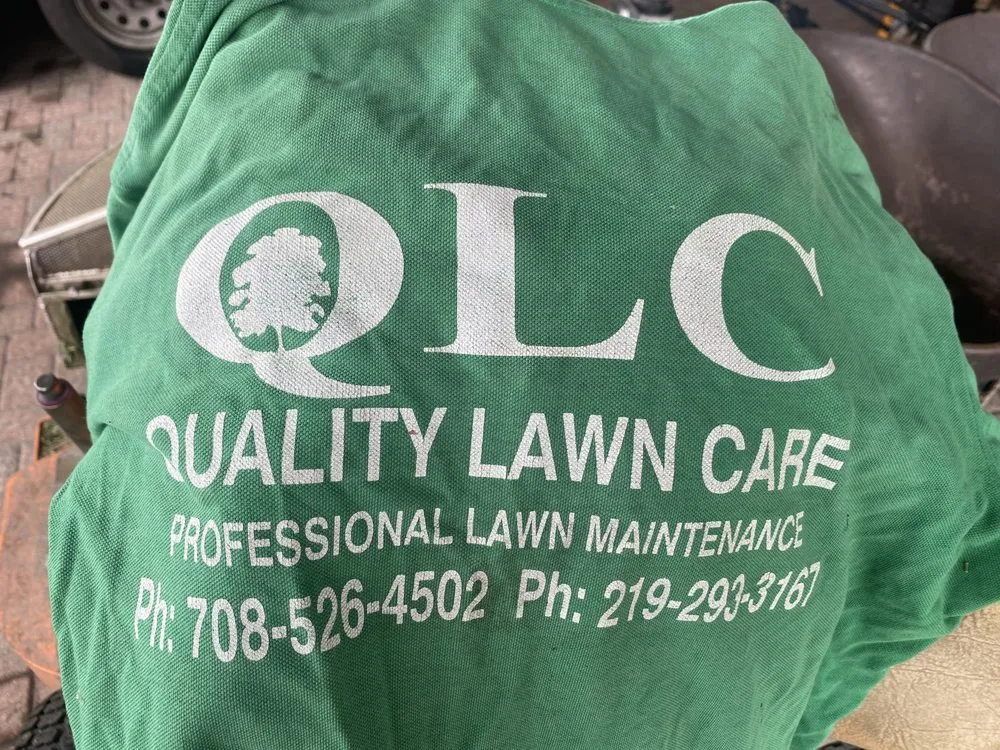 Affordable lawn mowing service in Hammond, IN - Quality Lawn Care