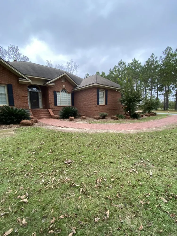 Top-rated lawn care service for residential properties in Tifton, GA by Quality Lawn Care Services