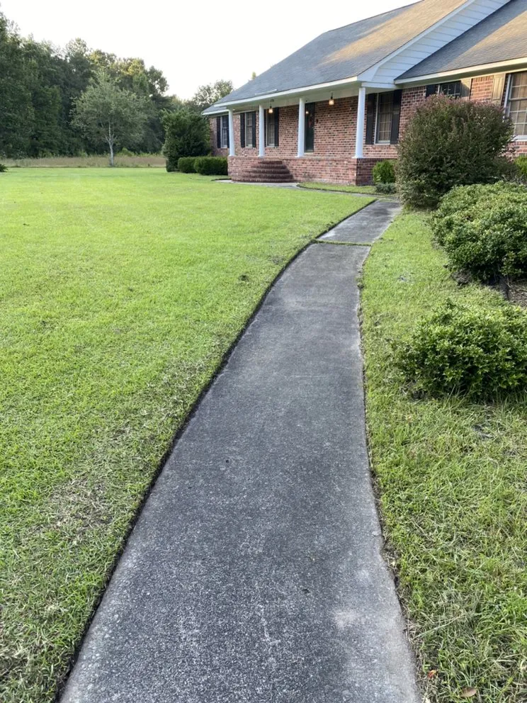 Custom garden landscaping near you in Summerville, SC by Quality Lawn Care