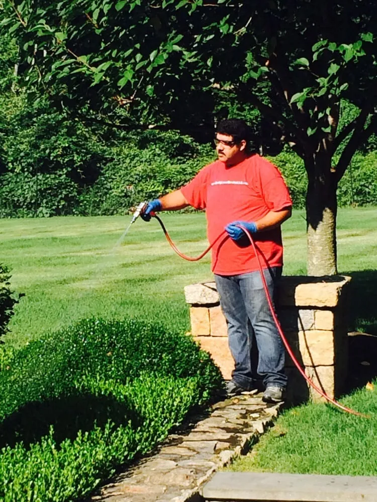 Professional garden landscaping in Norwalk, CT - Quality Lawn Service