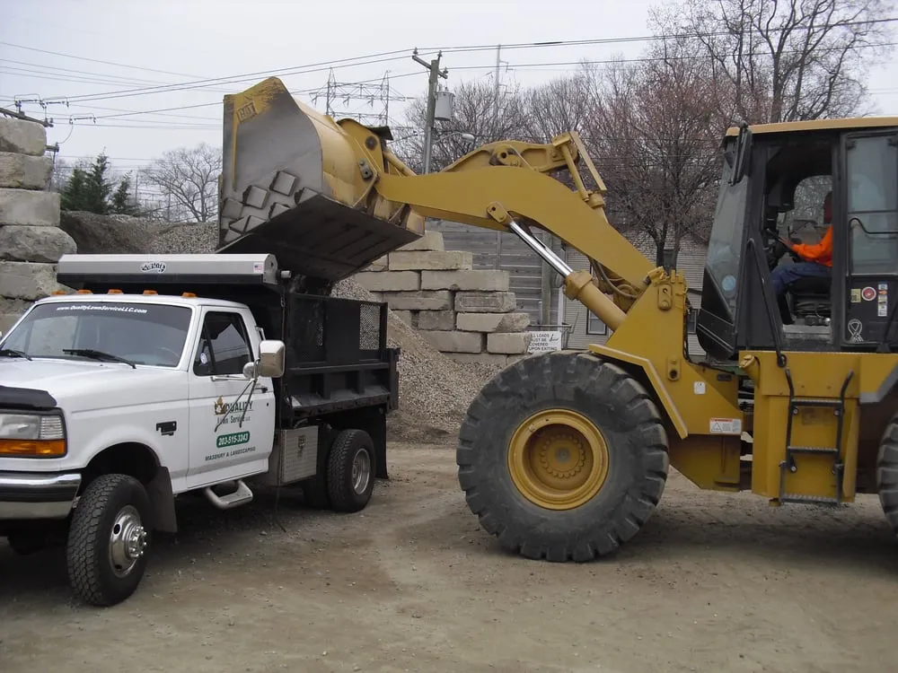 Custom lawn mowing service experts serving Norwalk, CT - Quality Lawn Service