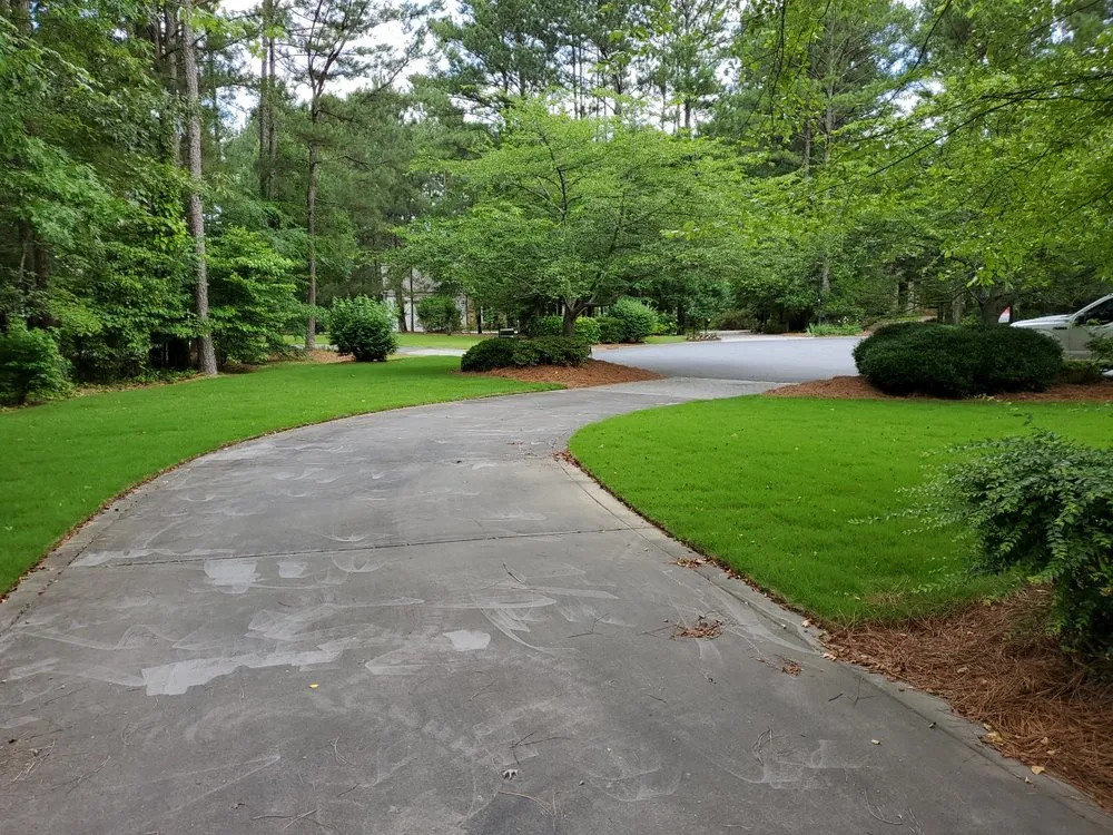 Expert yard cleanup service for beautiful yards in Rome, GA by Quality Lawncare