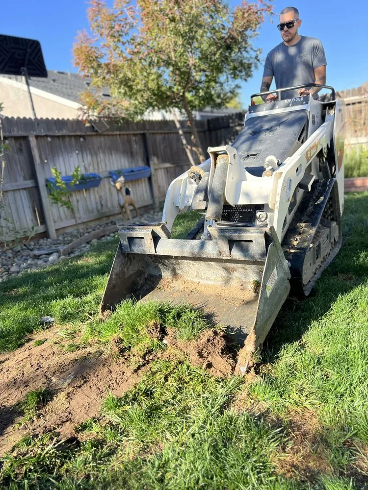 Top-rated yard maintenance experts serving Atwater, CA - Quality lawns & Landscape