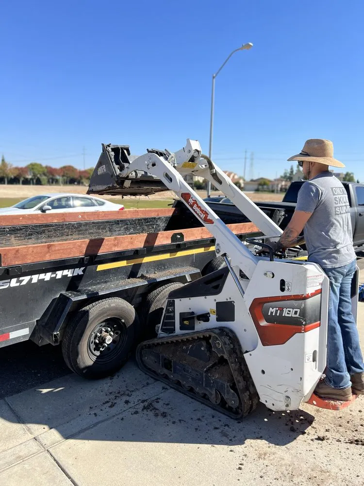 Affordable garden landscaping experts serving Atwater, CA - Quality lawns & Landscape