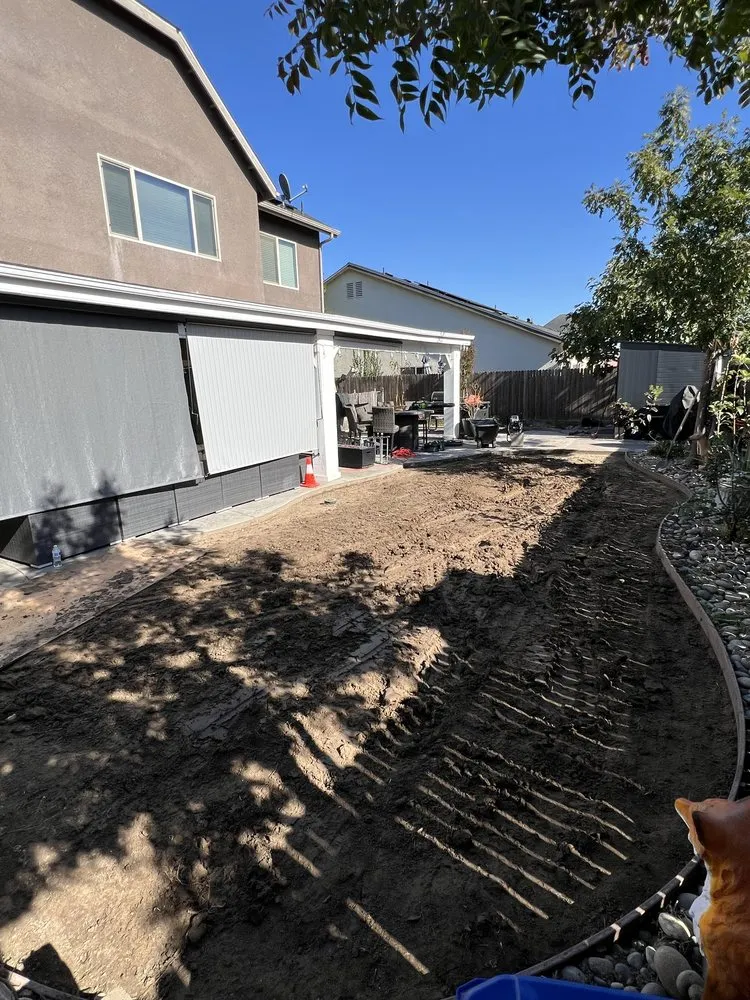 Trusted lawn mowing service in Atwater, CA - Quality lawns & Landscape