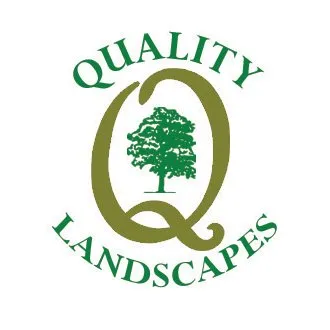 Top-rated lawn mowing service experts serving Valdosta, GA - Quality Pools & Patios