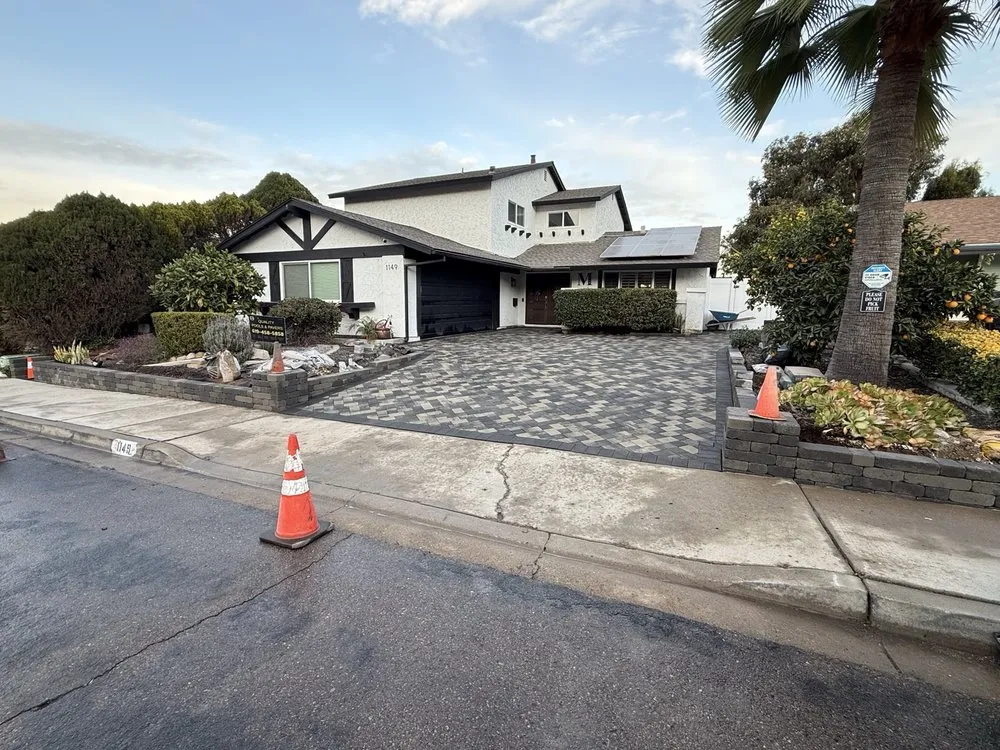 Trusted lawn mowing service in El Cajon, CA - Quality Pools and Pavers