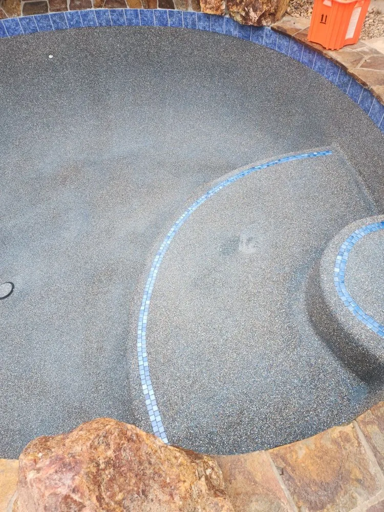 Affordable lawn mowing service in El Cajon, CA - Quality Pools and Pavers